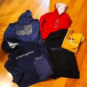 Sweatshirt bundle